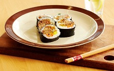 한국 맛과 미국 스타일이 만난 ‘풀드포크 김밥’