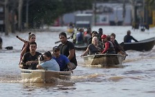 수백명 목숨 앗아간 폭우…전세계 ‘수난’ 원인은? [뉴스+]