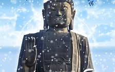 [오늘의 그래픽] '화이트 부처님오신날'…설악산 40㎝ 눈