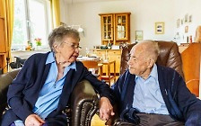 102세 남편과 98세 아내의 결혼 80주년 기념일 [뉴스+]