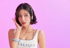 ‘워터밤 여신’ 권은비, 넘사벽 몸매로 수영복 완벽 소화 [화보] 이미지