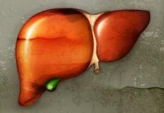"얼굴색이 왜 이래?"...거울 속 얼굴이 어둡게 보인다면? 꼭 알아야 할 5가지 이유 이미지