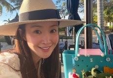 햇살보다 눈부신 이시영, 여행지 근황에 팬심 폭발 이미지