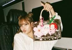 블랙핑크 리사의 백꾸를 책임지는 이 캐릭터 키링? 라부부, 크라이베이비 이미지