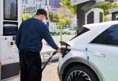 하루 900km 주행에도 문제없다…66만km 달린 아이오닉 5 이미지
