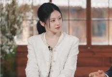 예능 첫 출연에 미모로 압살한 여배우의 화이트 재킷룩 이미지