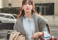 "28년 지나도 세련됐다" 채도는 낮추고 감도는 높인 봄 스타일링 정석 공개 이미지