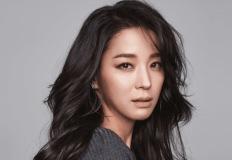 한고은 "동안 비결 위해 10년간 지킨 루틴" 의사도 놀랐다 이미지