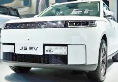 EV3 보다 '2천' 싸다.. 가격 파괴 예고한 SUV, 공개되자 현대기아 '초비상' 이미지