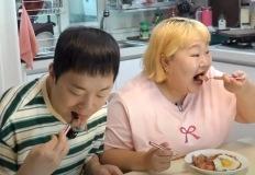 "맛있는데 14kg 감량" 개그우먼 홍윤화, 이 음식으로 살 뺀다? 이미지