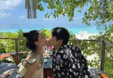 에일리, 몰디브서 ♥최시훈과 입맞춤…신혼여행 비주얼 무엇? 이미지