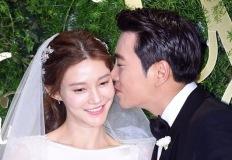 이틀 잠수 작전에..“나 살려줘, 결혼하자” 결국 6개월 초고속 결혼한 7살차이 배우부부 이미지