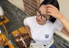 손나은 동생 손새은, 청바지에 샤넬백으로 완성한 브런치 룩 ‘꾸안꾸 끝판왕’ 이미지