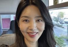 재벌가 며느리 되어 연예인 아닌 회사 CEO로 대박난 여배우의 근황 이미지