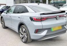 쿠페형 SUV '단돈 4,500만 원'.. 드디어 한국 땅 밟은 역대급 신차 정체 이미지