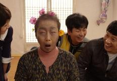 극장 개봉때 관객 2,000명만 모았는데…넷플릭스서 3위한 한국 영화 이미지
