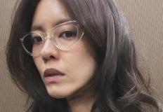 이윤지, 야윈 얼굴에도 반짝…투명 안경 쓴 근황 이미지