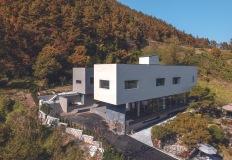 자연 속에 3세대가 함께 하는 금산 주택 이미지