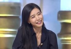 '의사 남편과 잘 살고 있는 줄 알았는데' 결혼 7년 만에 이혼 소식을 전한 여배우 이미지
