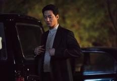 가족 위해 175억쯤이야~효심도 월드클래스’… 조인성 가족에게 전한 놀라운 사랑의 크기!" 이미지