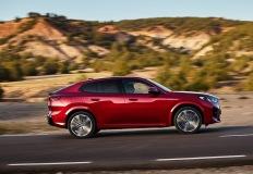 "가격은 6,470만 원" BMW `뉴 iX2 eDrive20` 출시 이미지