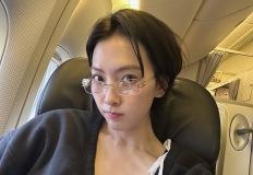카라 강지영, 안경 하나로 분위기 정복! ‘공항 화보’ 현실판 이미지