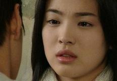 '해줄 수 있는 게 돈뿐이라 미안해'..결국 폭로된 최고 미모 여배우의 충격적인 진짜 모습 이미지