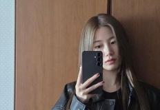 르세라핌 카즈하, 시크 끝판왕 블랙 레더 스타일링 이미지