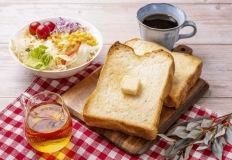 “이 아침 습관, 혈당 조절에 도움 된다?” 오히려 변동 폭이 커졌습니다 이미지