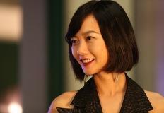 "식단? 이제 안 해요!" 45세 배두나가 고백한 진짜 다이어트 비결 이미지