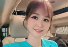 의대 졸업했는데 의사 포기하고 트로트 대박난 여가수 이미지
