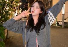 “성장한 모습에 깜짝, 벌써 18살” 이동국 딸 재시, 톰브라운 가디건 입고 뽐낸 비주얼 이미지