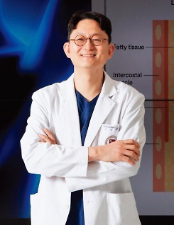 김우영 고려대 구로병원 유방내분비외과 교수, 한국 젊은 여성에게 유방암이 유독 많은 이유는?