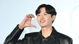 이지훈, 새 둥지 찾았다..P&B엔터테인먼트 박지빈x임정희와 한솥밥