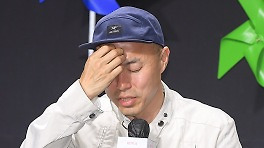 '종말의 바보' 김진민 감독 '유아인 사건 때문에 편집 다시했다'