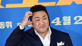 '범죄도시4' 개봉 첫날 82만…역대 한국영화 오프닝 TOP4·시리즈 최고 오프닝[TEN이슈]