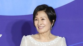 '82세 국민배우' 돌아온다…김혜자, 드라마 '천국보다 아름다운' 주연