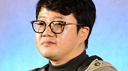 '최강럭비' PD, 출연자 논란에 