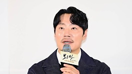 '보고타' 이희준 