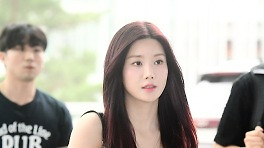 “이러다 혼절하겠어”…권은비, ‘워터밤’ 컨디션 빨간불