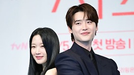이종석♥문가영, 과거 오해 딛고 재결합…'서초동'서 사내연애 시작