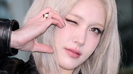 전소미, 'Closer'로 글로벌 차트 석권…글로벌 인기 입증