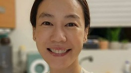 김지호, 도서관 책 밑줄 논란 