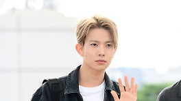 잘나가던 엔하이픈에 '청천벽력'…희승, 자필 편지 남기고 전격 탈퇴