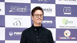 남경주, '성폭력 혐의'로 다 잃었다…홍익대 측 