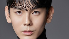 정이찬, 데뷔 후 첫 타이틀롤…'닥터신' 첫방