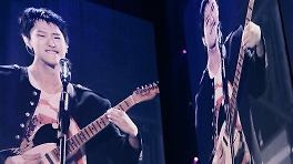 '데뷔 13년차' 우즈의 모든 것 담았다…첫 정규와 함께 월투 시작 [DA:리뷰]