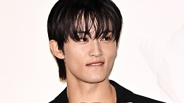 마크, 자필로 전한 탈퇴 속마음 