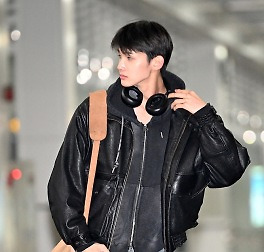 스타들의 공항패션