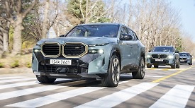 [시승기] 양날의 검, BMW 뉴 XM